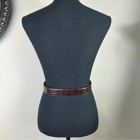 ESCADA Vintage Designer Women’s Brown Leather Brushed Metal Buckle main image 11